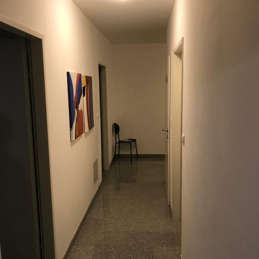 Lg Lovely Apartment 施托克劳 外观 照片